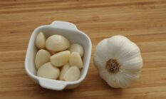 Inilah 7 Makanan  yang Dipercaya Punya Khasiat untuk Pereda Batuk dan Pilek, Termasuk Bawang Putih