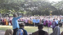 Bupati Bone Bolango, Ismet Mile